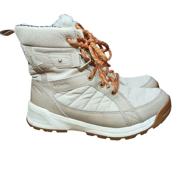 Columbia boots - Picture 7 of 13